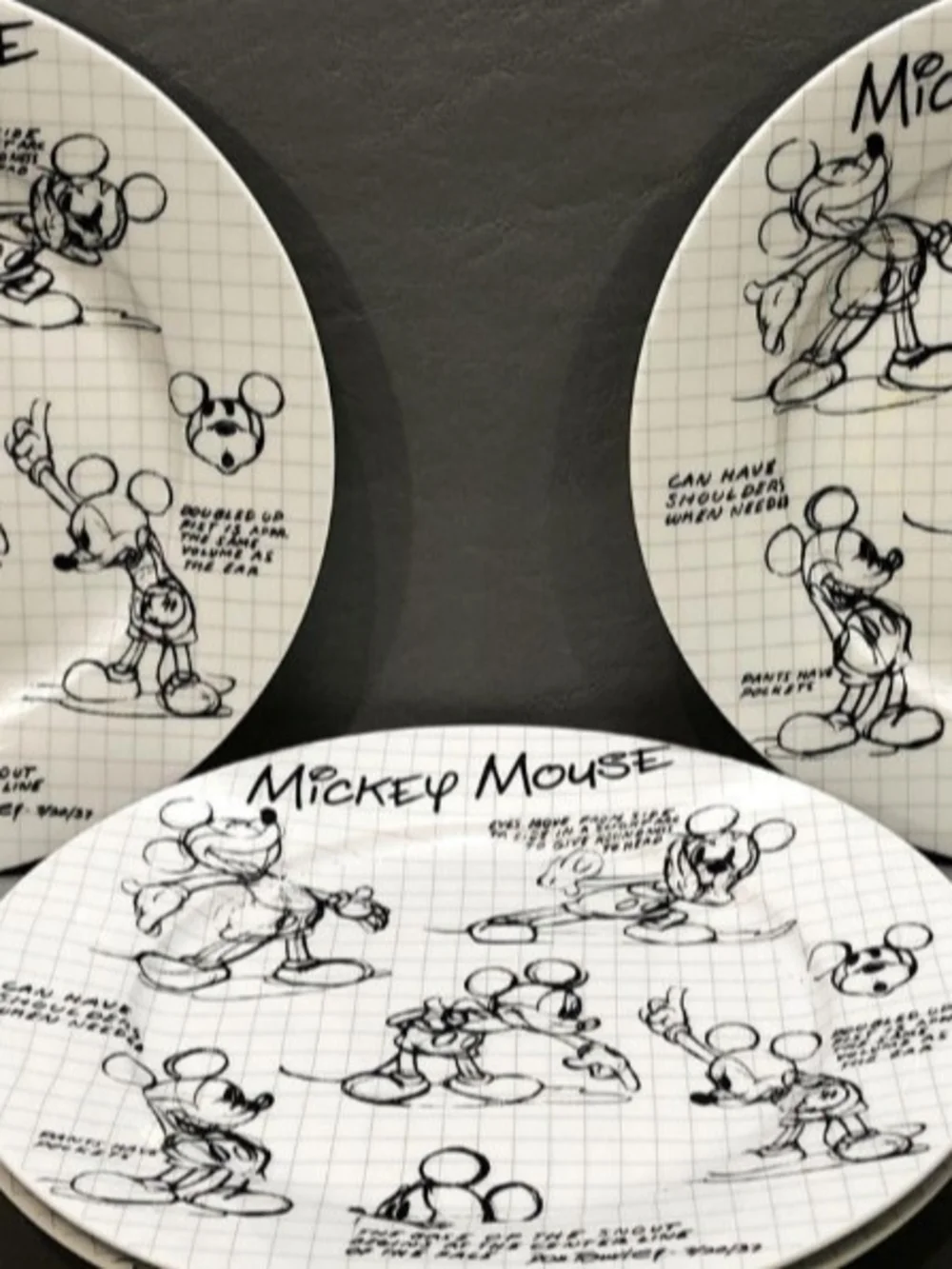 Set 4 Disney Mickey Mouse 90 Years of Magic Sketchbook 10.5